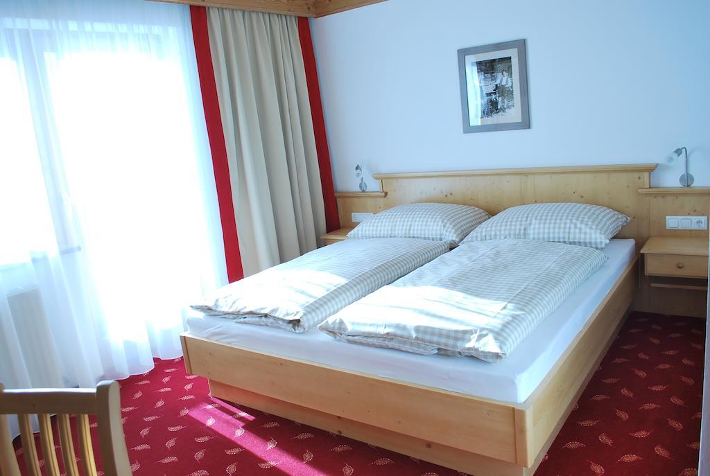 Gastehaus Einodberg Hotel Mittersill Szoba fotó